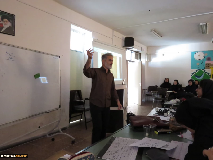 برگزاری ورکشاپ یکروزه تجربه،نگاشت،شناخت خطوط اسلامی در آموزشکده  فنی و حرفه ای دختران شهرضا  2