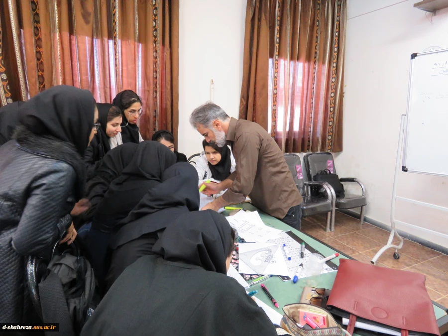 برگزاری ورکشاپ یکروزه تجربه،نگاشت،شناخت خطوط اسلامی در آموزشکده  فنی و حرفه ای دختران شهرضا  5