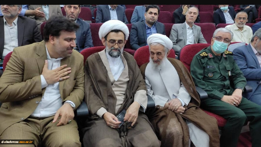 دکتر خسرویان در گردهمایی فرماندهان بسیج اساتید دانشگاه فنی و حرفه‌ای:
شهیدان چمران و طهرانی‌مقدم انسان تراز انقلاب اسلامی هستند. 2
