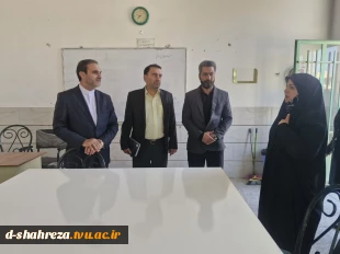 بازدید جناب آقای قاسمی نماینده شهرستان شهرضا از آموزشکده ملی مهارت دختران شهرضا  3